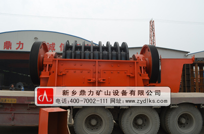可逆反擊錘式破碎機優(yōu)于錘式破碎機的技術剖析